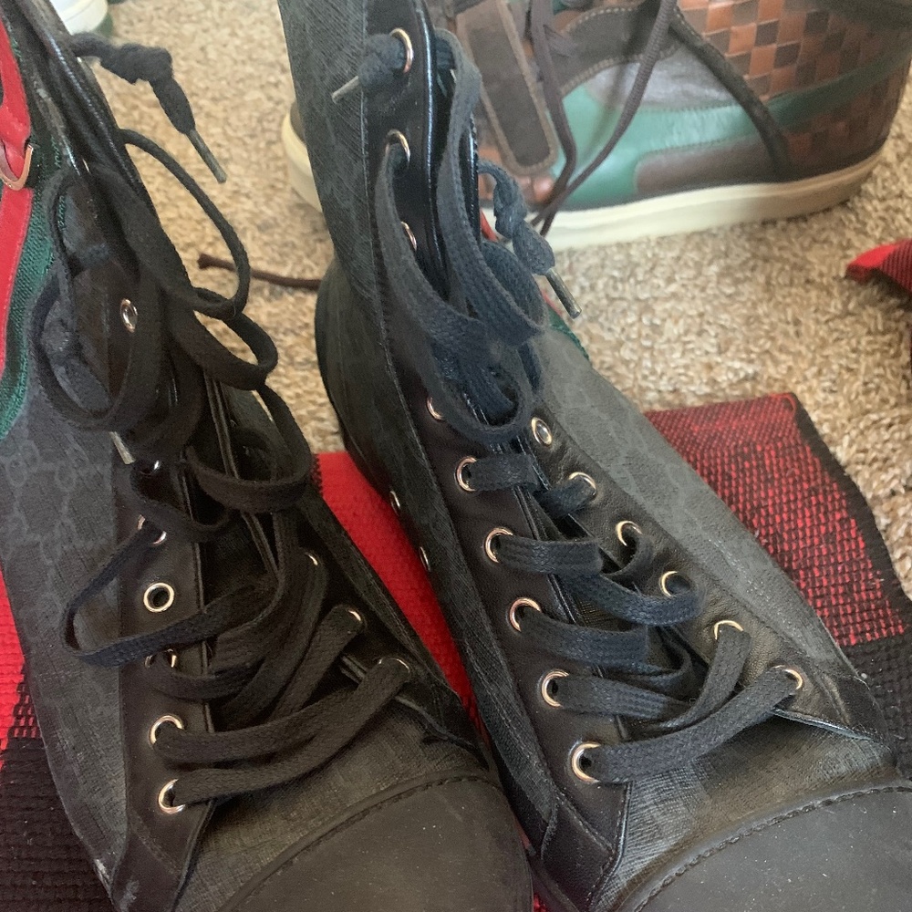 Gucci high top authentic sneaker